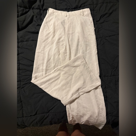 Linen Set - Picture 5 of 5